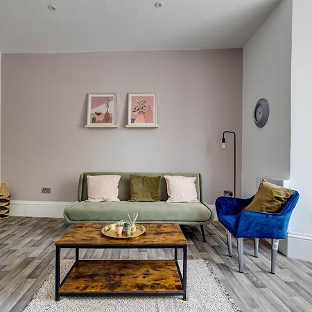 Апартаменти Apt 1 - Empire 39 - Central Location Скарборо Екстер'єр фото